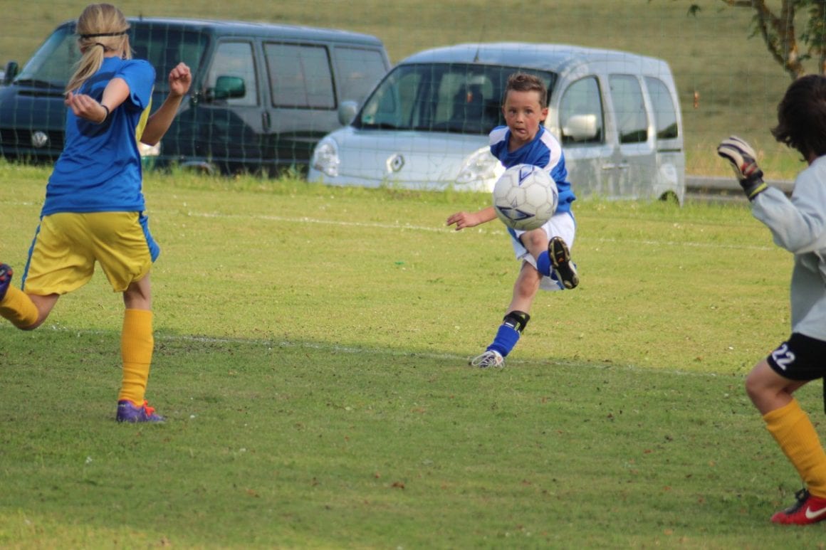 D-Junioren schlagen SC B.A.T mit 7:0 D-Junioren schlagen SC B.A.T mit 7:0