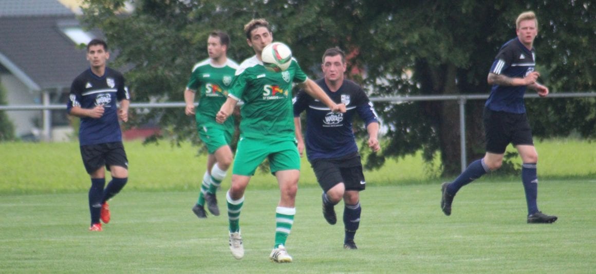FC verliert im Bezirkspokal gegen TSV Aach-Linz mit 1:2 (0:0) FC verliert im Bezirkspokal gegen TSV Aach-Linz mit 1:2 (0:0)