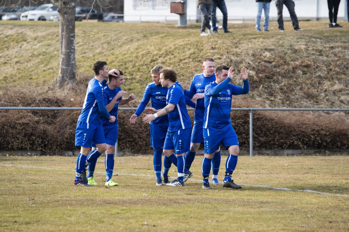 FC SWN überrollt den SV Hausen a.d.Aach und gewinnt deutlich mit 9:2 ! FC SWN überrollt den SV Hausen a.d.Aach und gewinnt deutlich mit 9:2 !