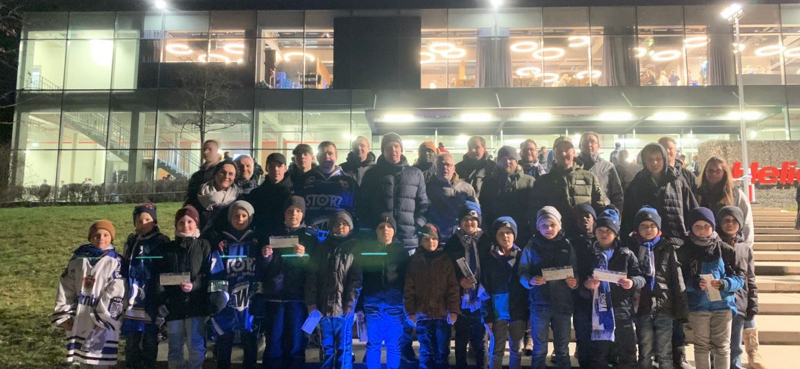 FC Kicker besuchen die Wild Wings! FC Kicker besuchen die Wild Wings!